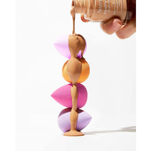 Load image into Gallery viewer, Liquid Foundation SPF 20 Sunscreen